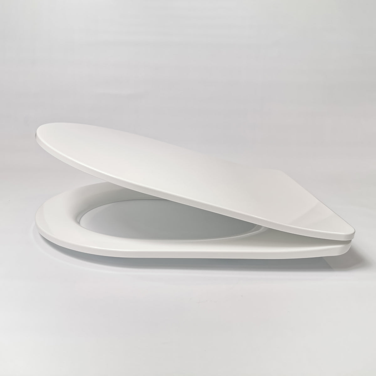 Tornado Zero Rim Seat Cover - Toilet Seat - Gloss White